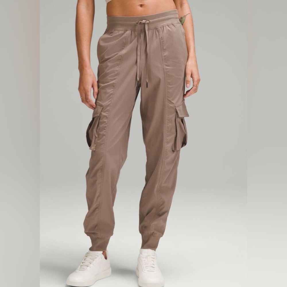 Lululemon Dance Studio Relaxed-Fit Mid-Rise Cargo Jogger